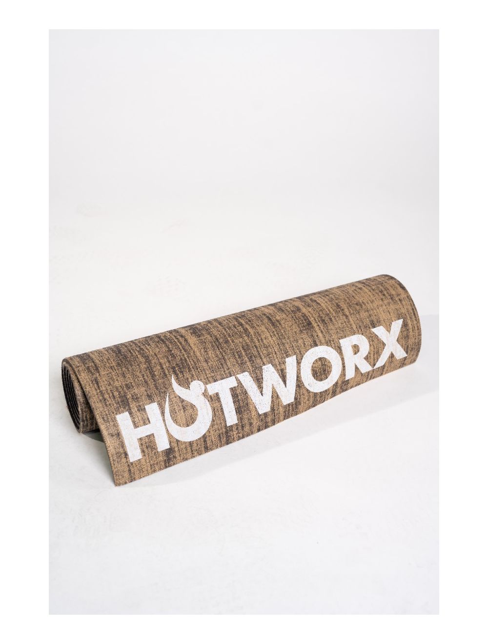 Hotworx Yoga Mat. (Rs 800 advance)(new)