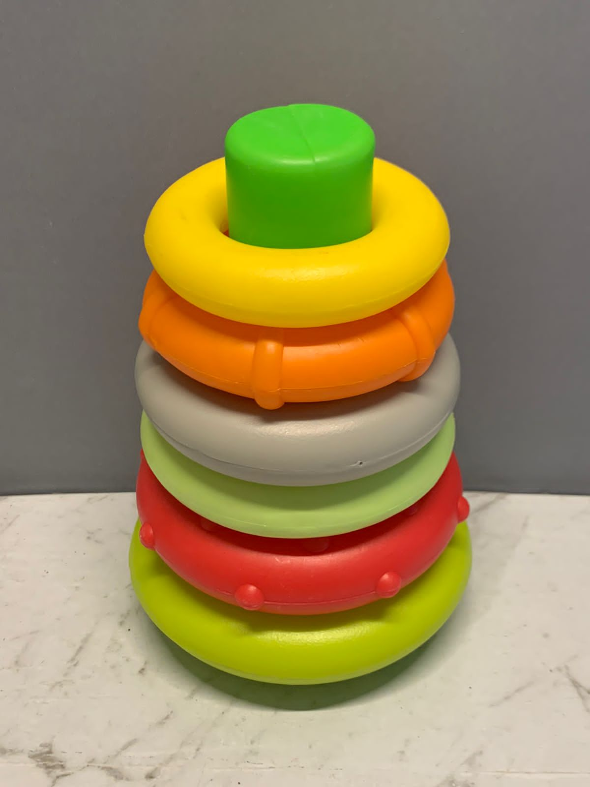 Infantino rock n rings toy stacker