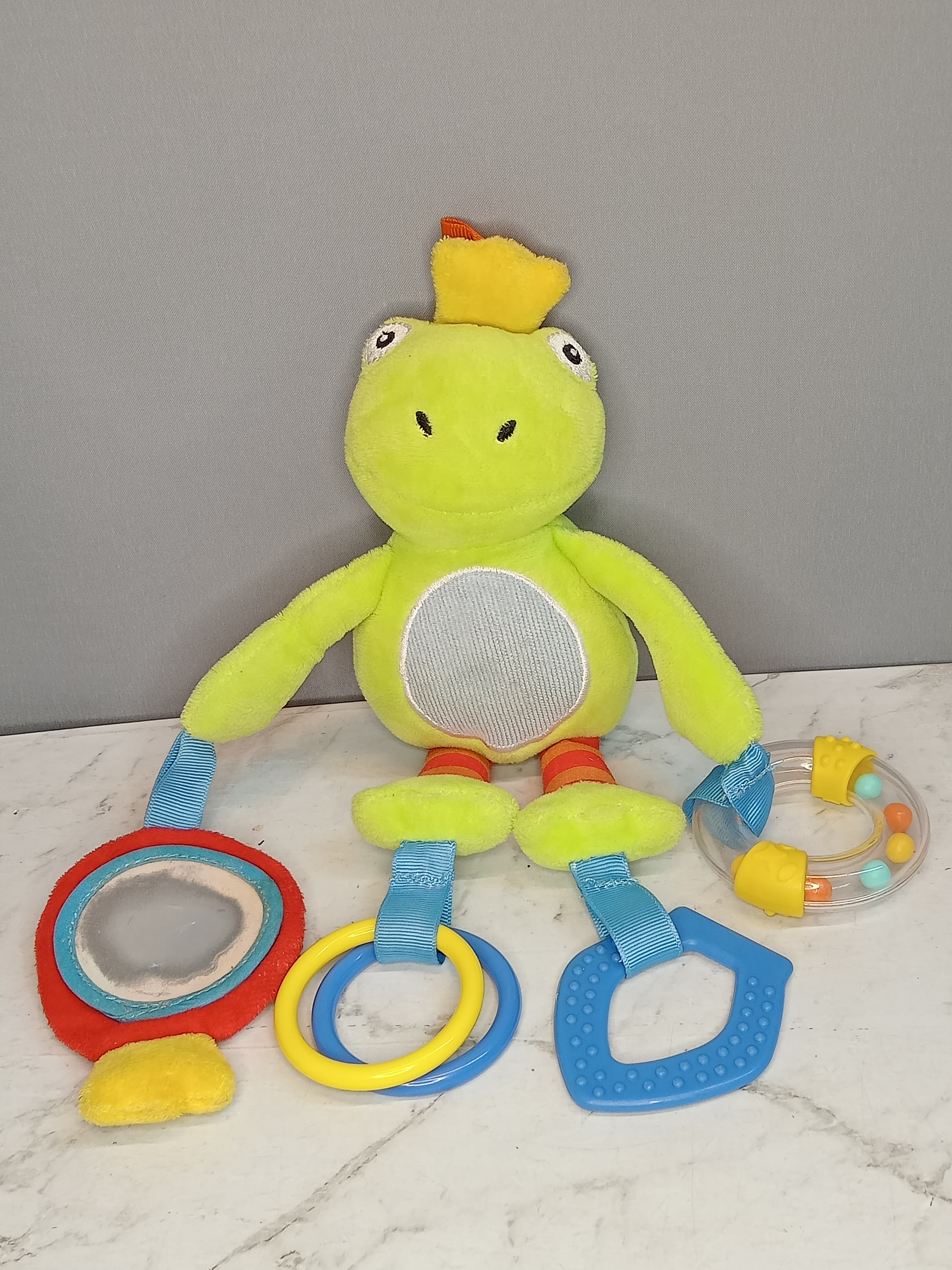 Lupilu frog rattle