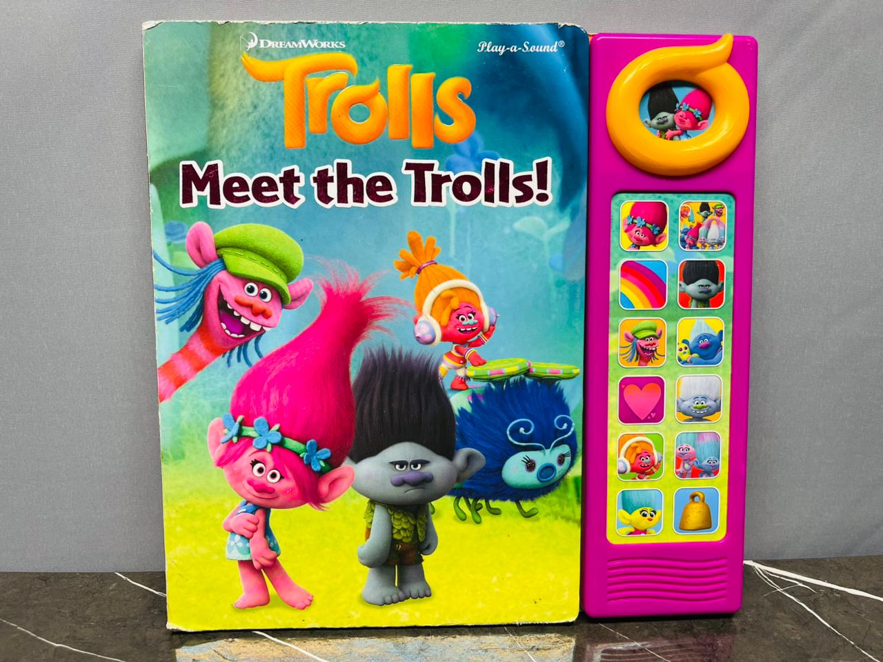 DreamWorks - Trolls - Meet the Trolls 13-Button Sound Book.