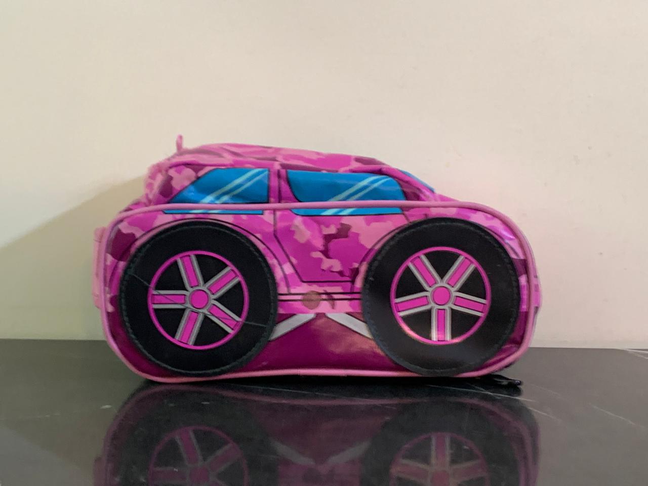 Car-shaped Insulated Lunch Box Bag. SKU:BXL-052