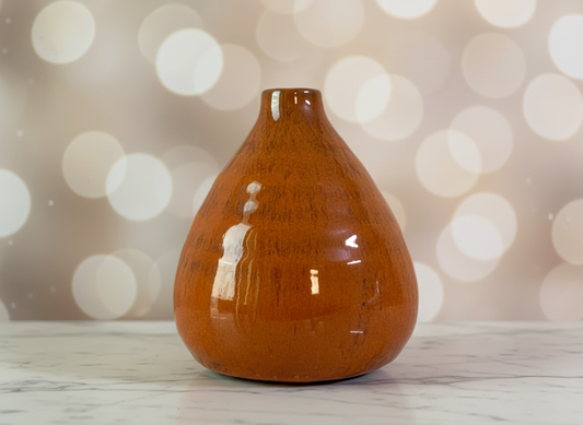 Ceramic Vase. SKU:BXL-111 (only for isb,rwp and nearby areas)