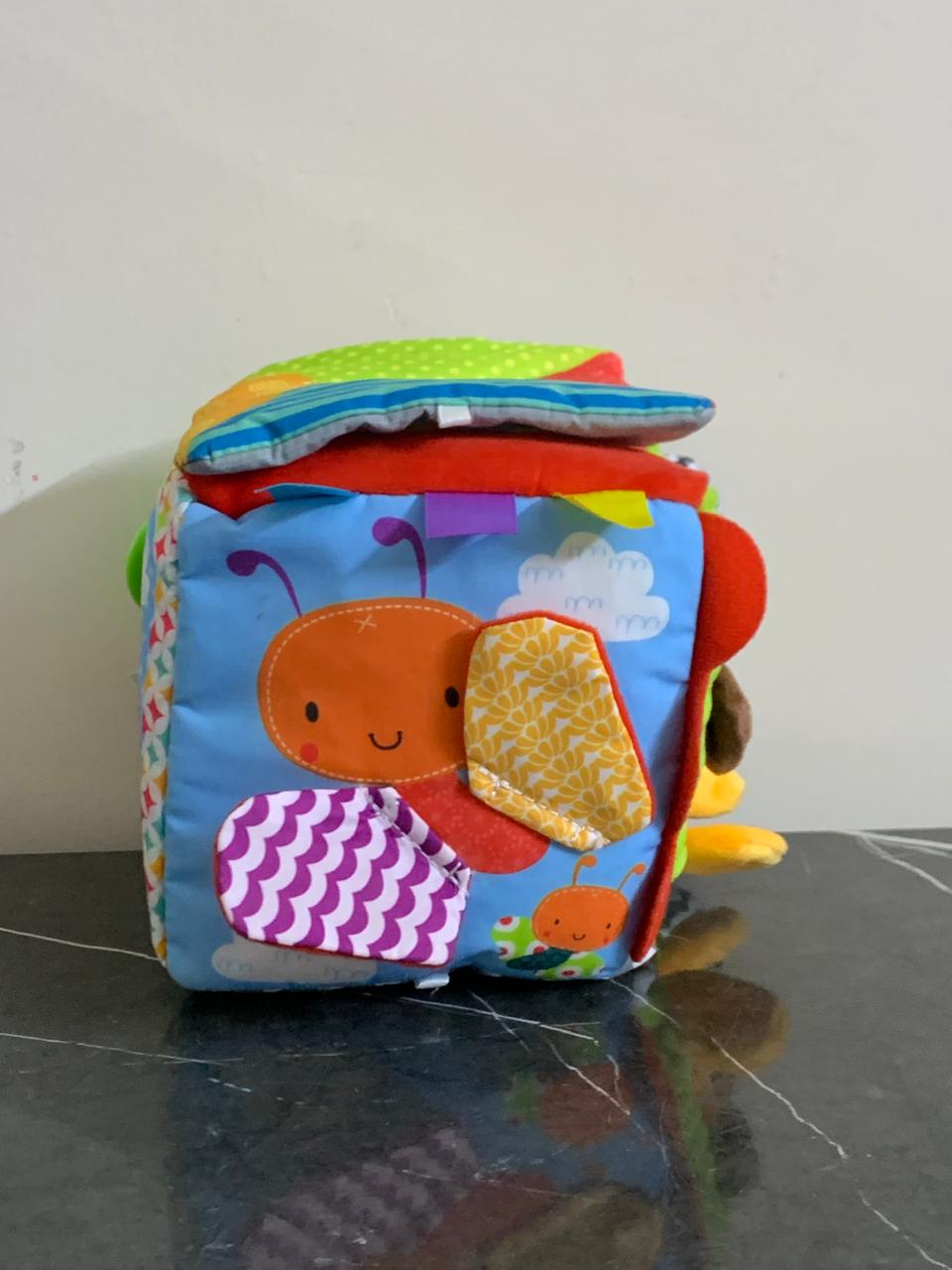 VTech Soft and Smart Sensory Musical Cube. SKU:BXL-086