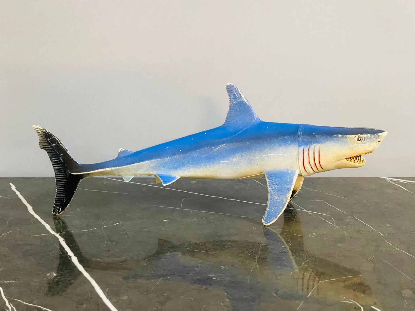 Mako Shark Figurine Toy. SKU:BXL-111