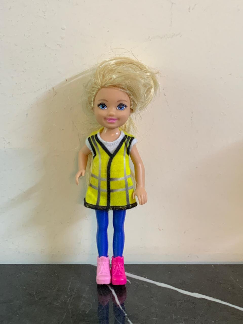 Barbie Chelsea Can Be Career Doll. SKU:BXL-025