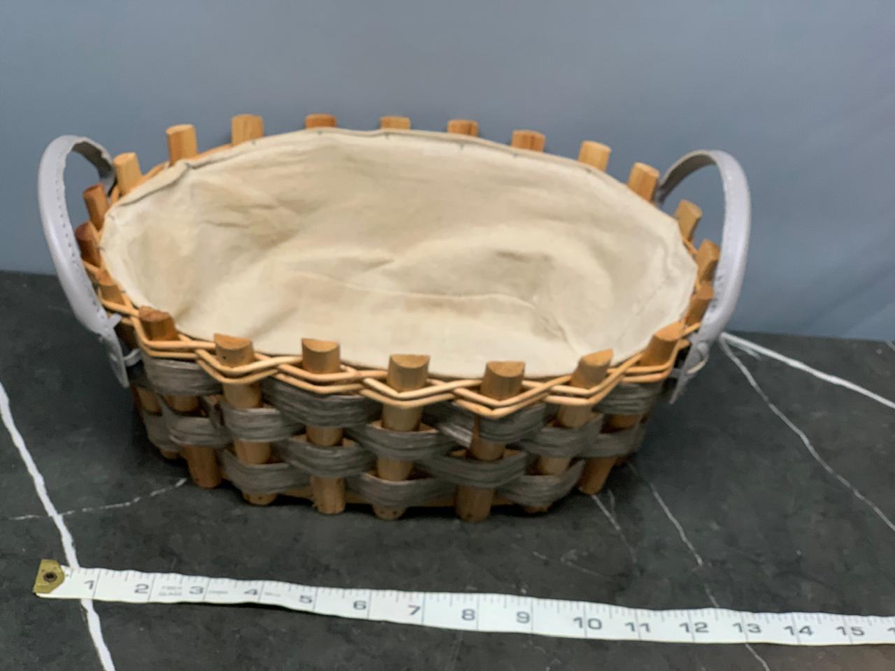 Woven Wood Basket with Liner. SKU:BXL-804