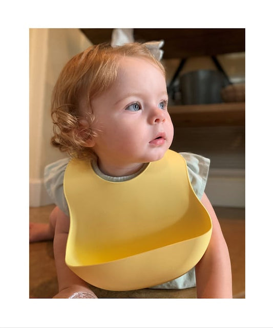 Myoshin Collapsible Silicone Bib.(new) SKU:BXL-024