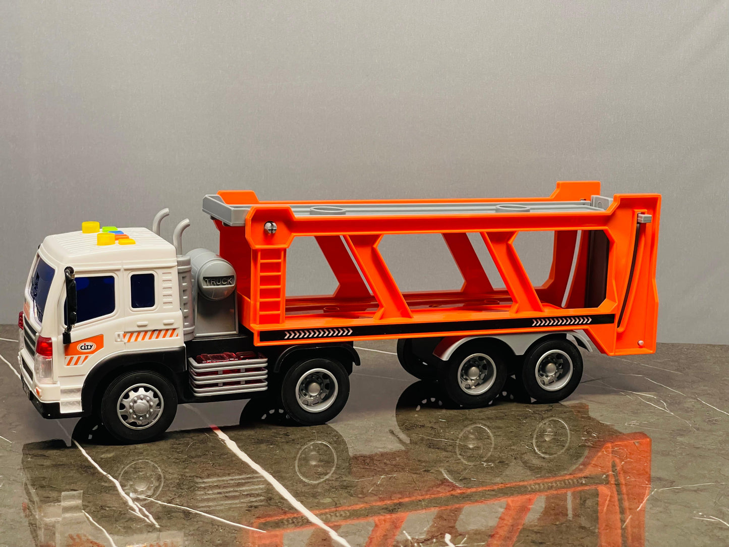 BUYGER Toy Cars Transporter ( (Wind screen slightly damaged)