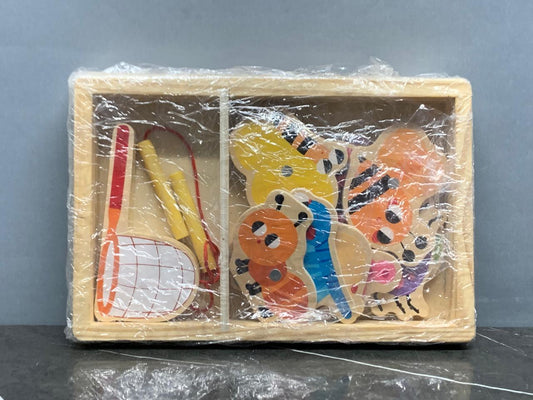 Wooden Magnetic Puzzle.
