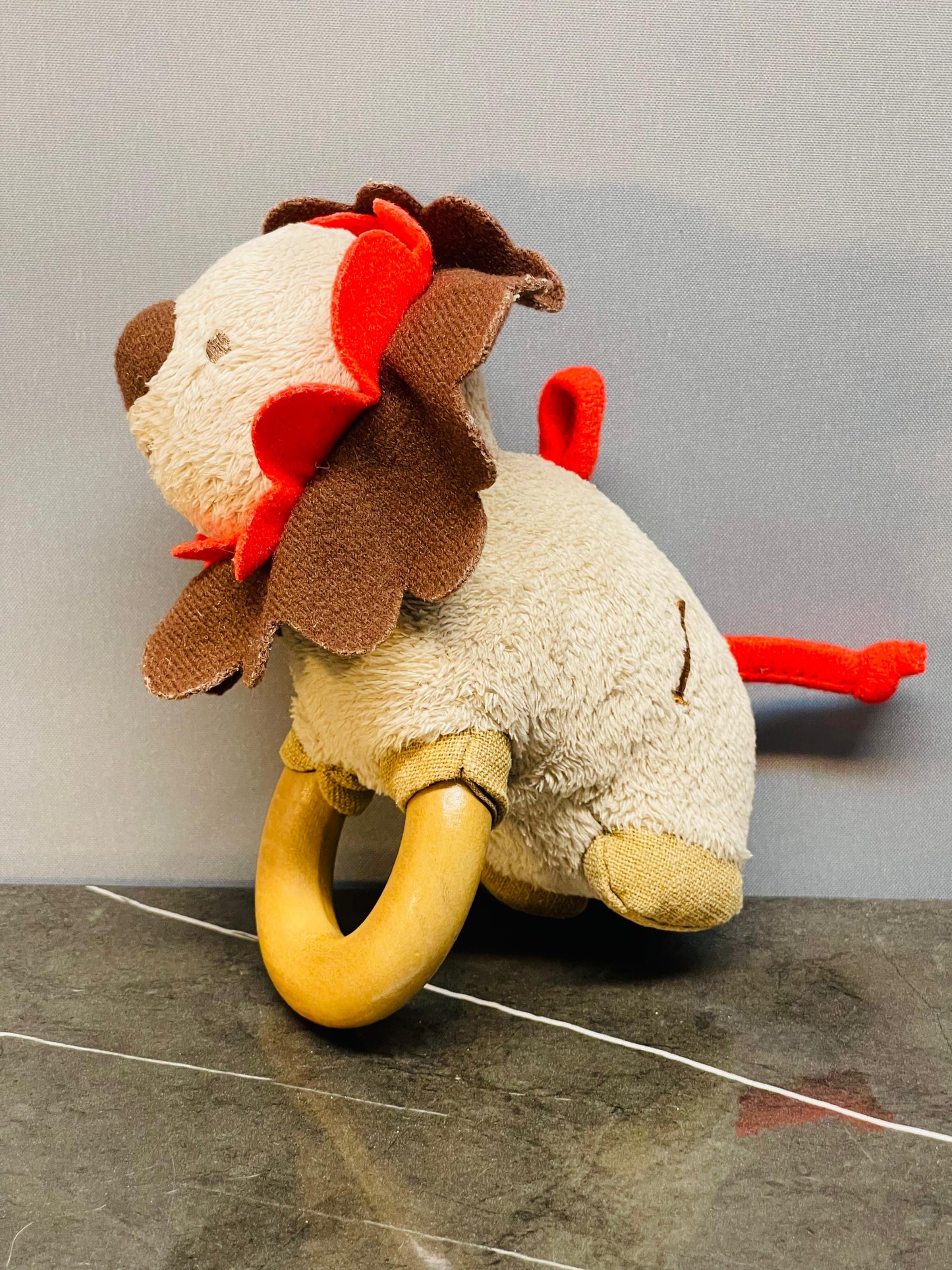 Cuddly Lion Wooden Ring Rattle.