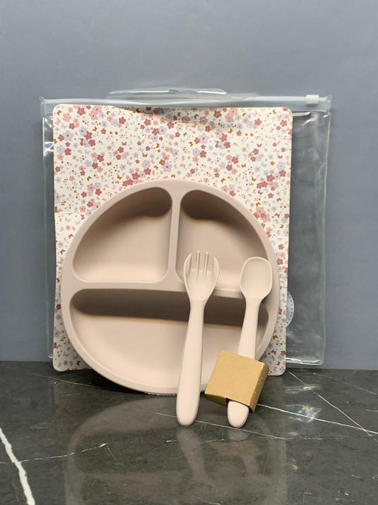 Nicole Miller New York 4pc. Silicone Meal Set.