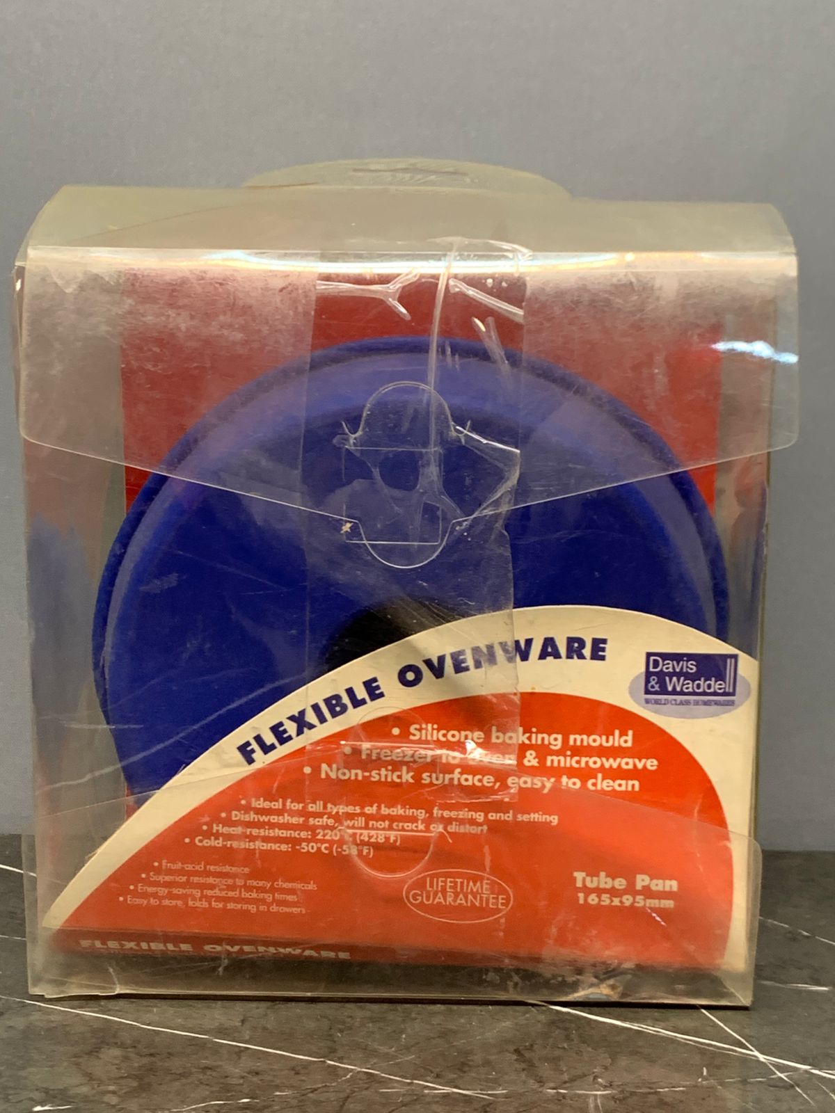 Davis & Waddell Flexible Ovenware silicone baking mould.