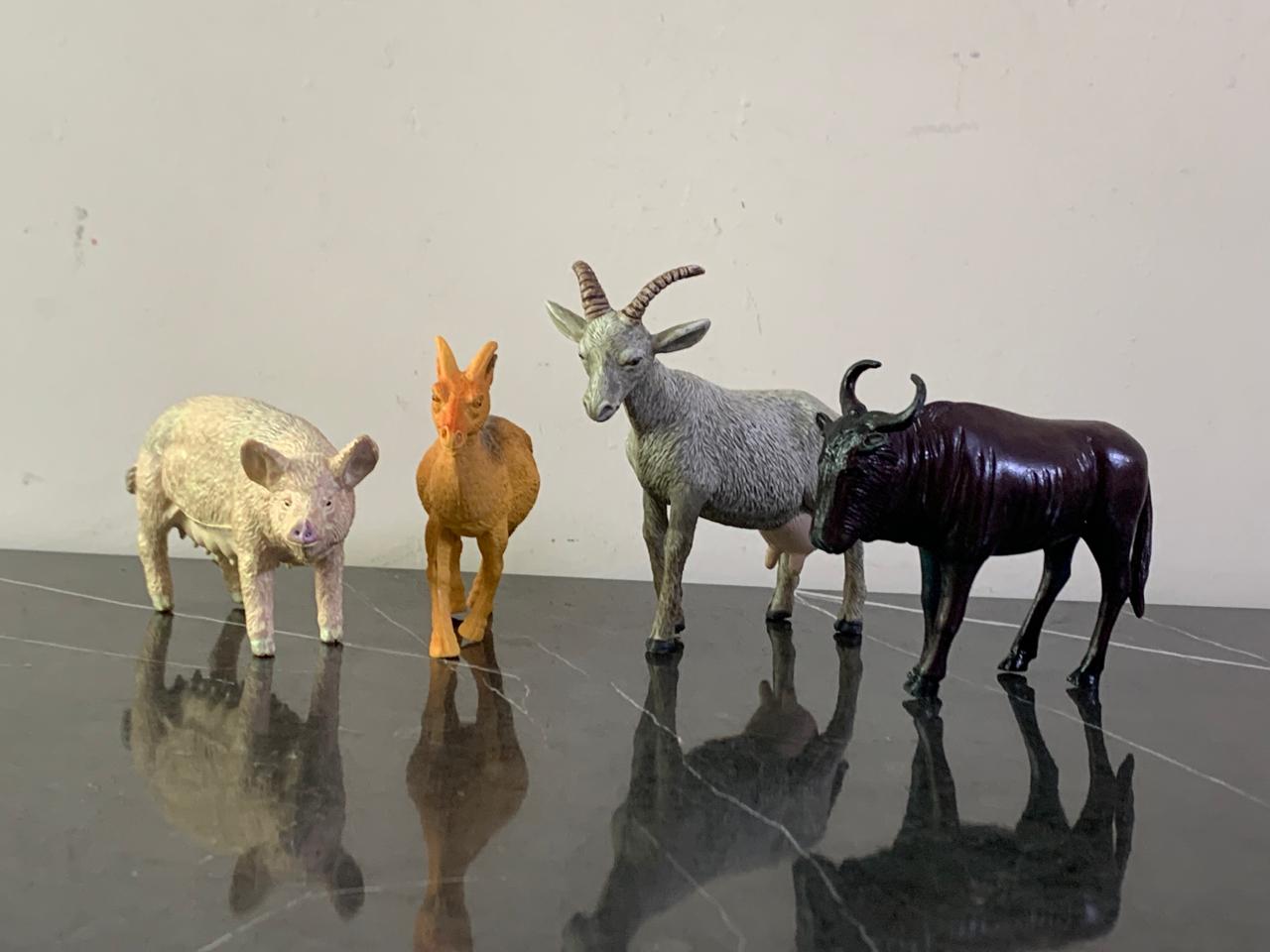 Animal Toy Figures. SKU:BXL-116