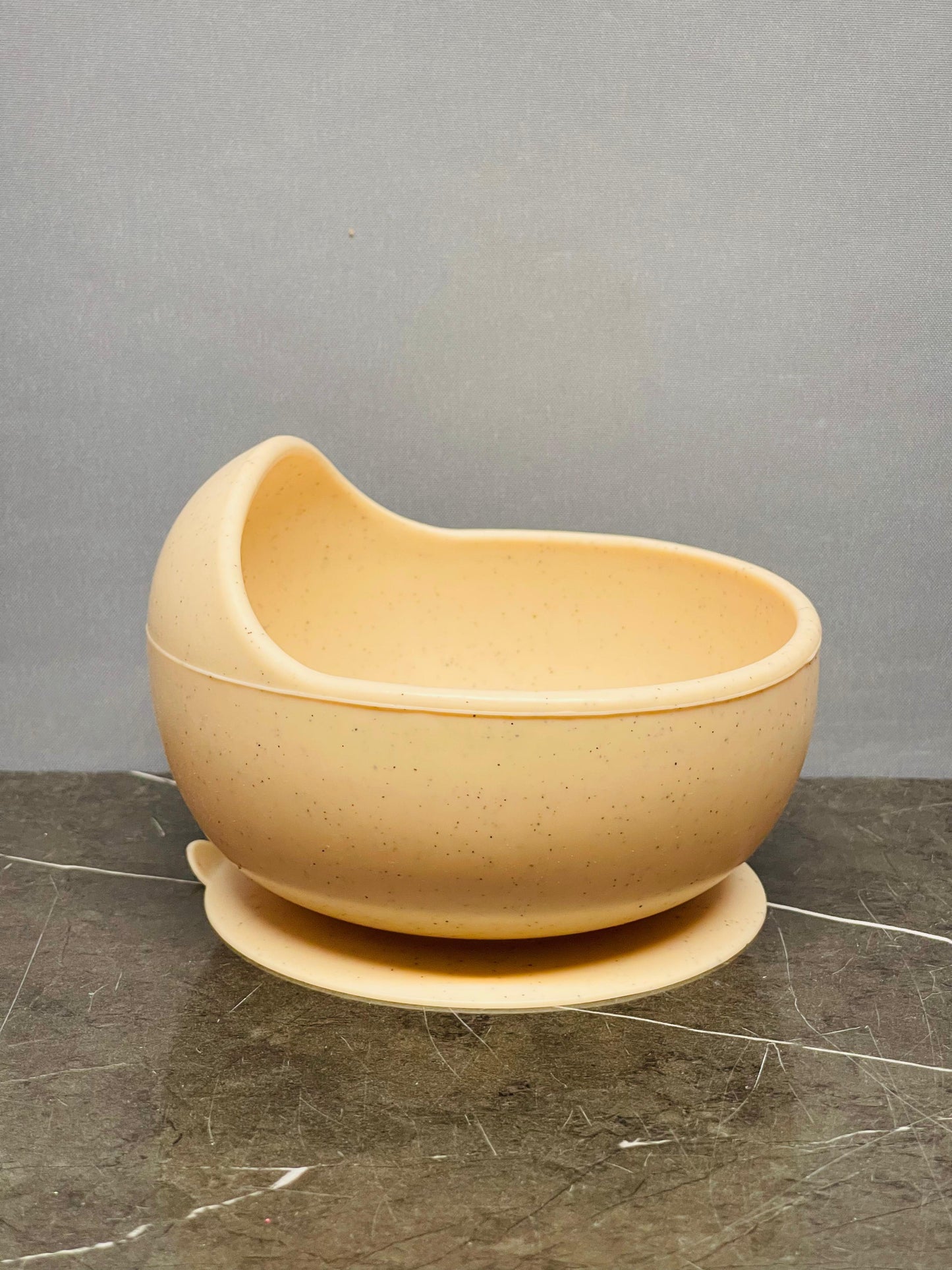 Silicone Suction Bowl.