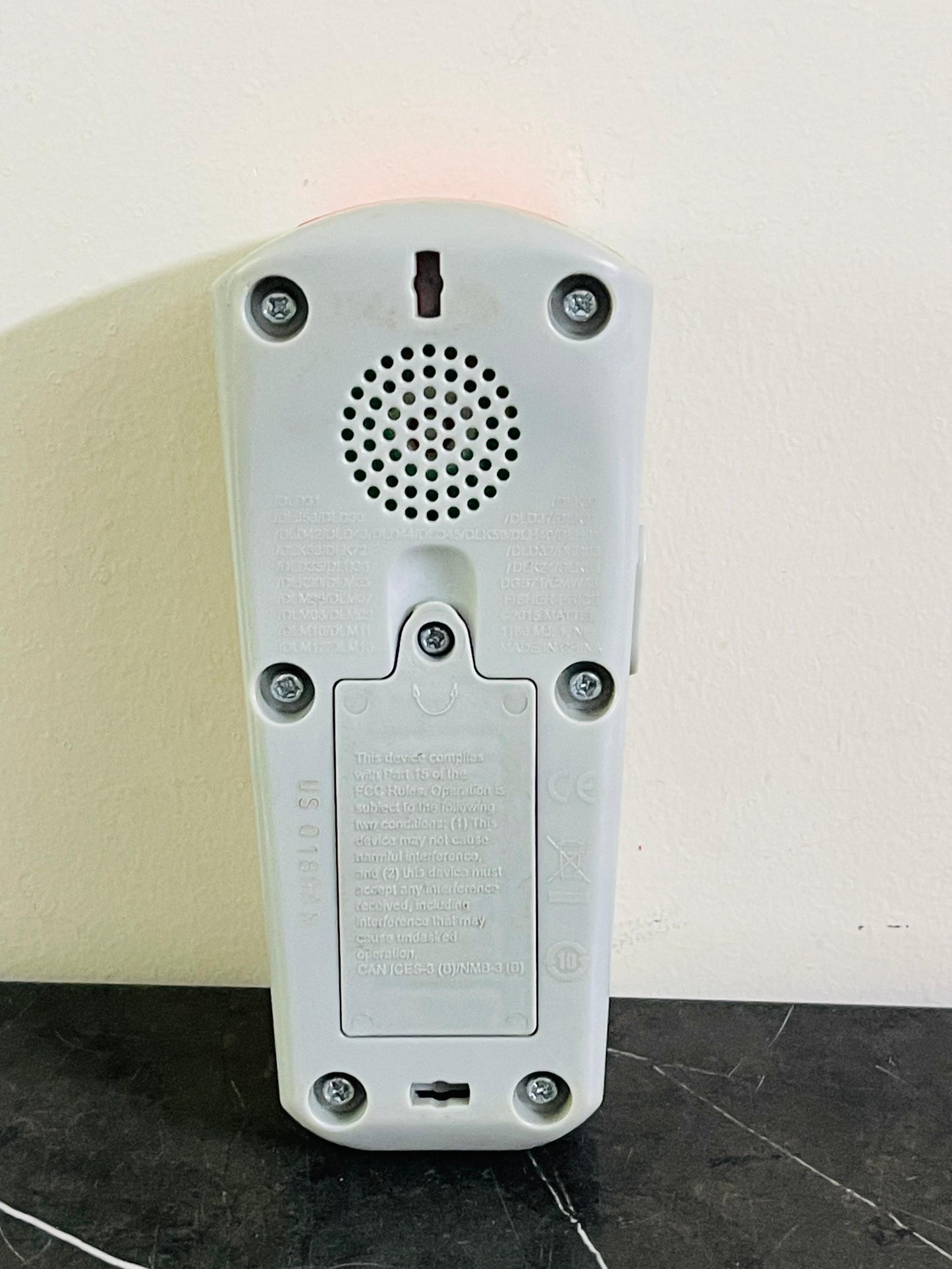 Fisher-Price Laugh & Learn Sis' Remote. SKU:BXL-104