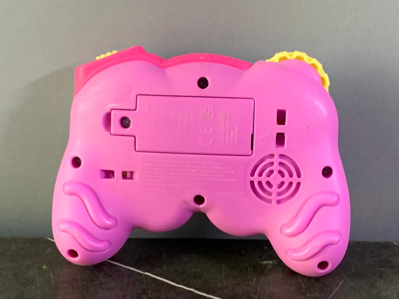 Playgo Game On! Tunes Controller. SKU:BXL-044