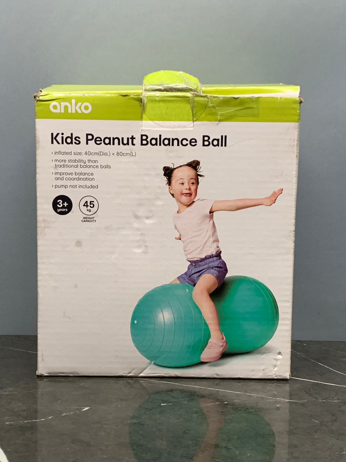 Anko Kids Peanut Balance Ball. (New)(500 advance)