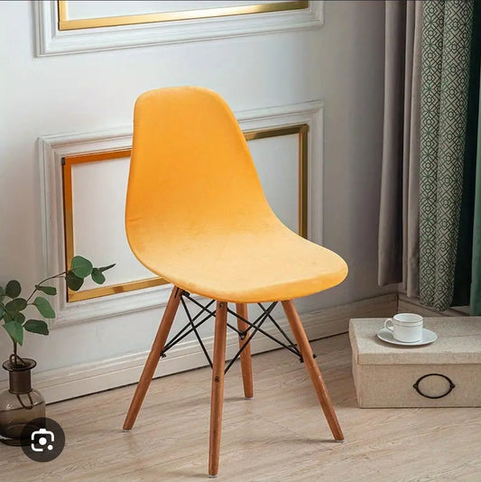 Eames-Style Lounge Chair for kids (9/10condition) (500 advance)