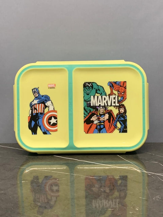 Marvel Avengers lunch box.