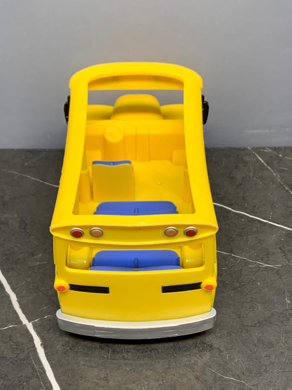 CoComelon Yellow School Bus. SKU:BXL-027