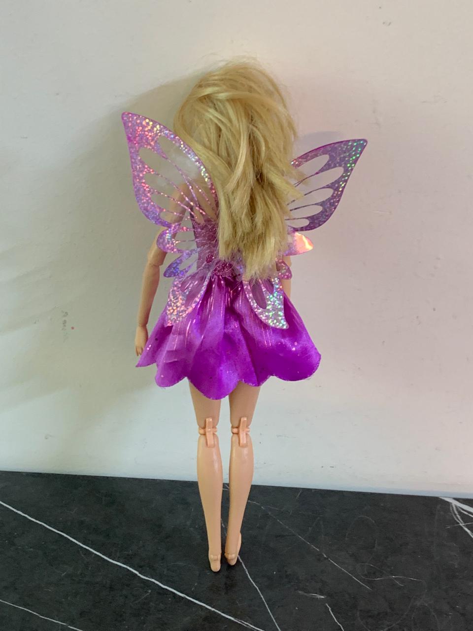 Barbie Flying Butterfly Doll. (Need battery change) SKU:BXL-065