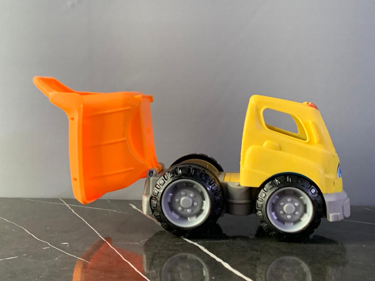 Fisher-Price Little People Dump Truck Toy. SKU:BXL-804