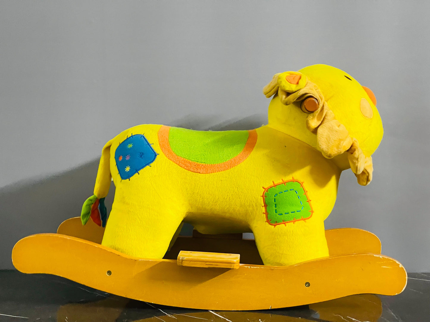 Charm Company Figaro Lion Rocker. SKU:BXL- 804 (Rs 700 advance)