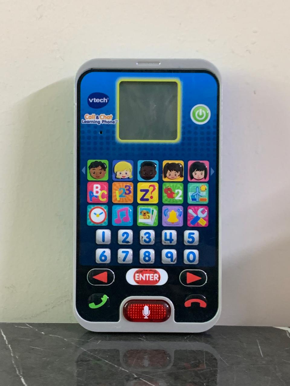 VTech Call & Chat Learning Phone. SKU: BXL-004.