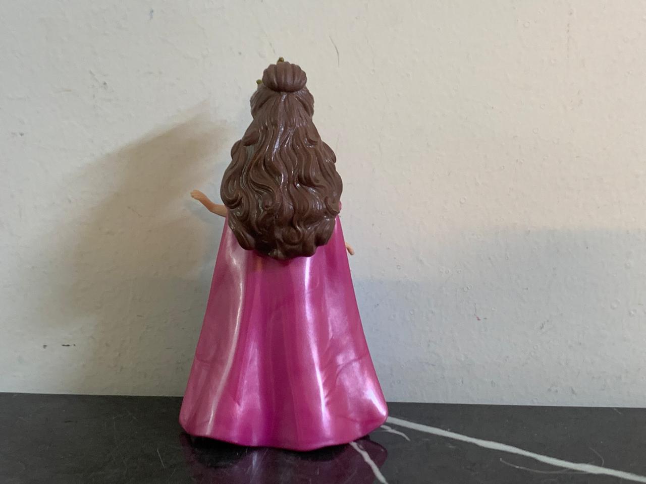 Disney Frozen Anna of Arendelle Figure. SKU:BXL-104