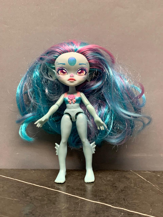 Magic Mixies Pixlings Marena The Mermaid Pixling. SKU:BXL-010