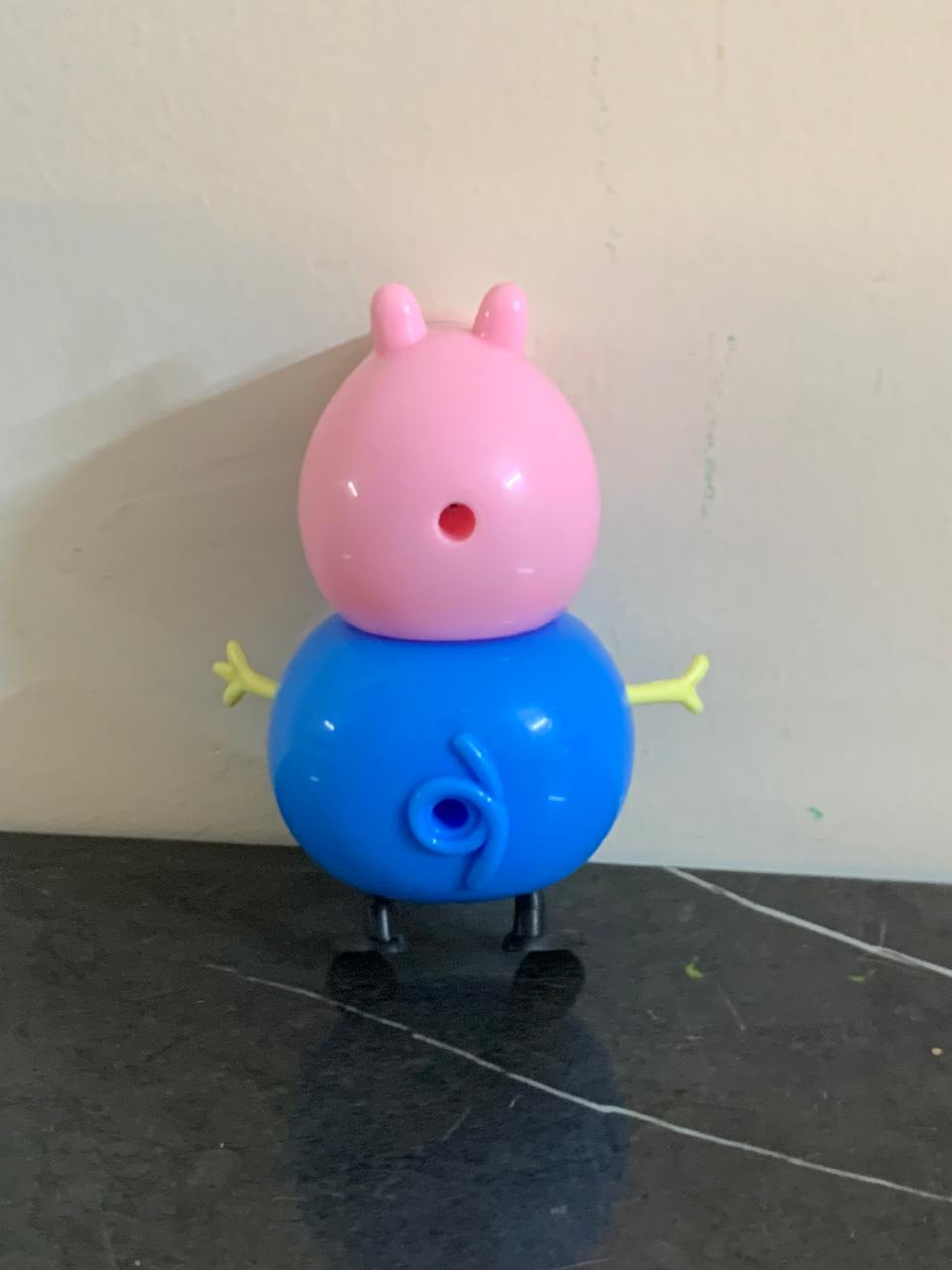 Peppa Pig Daddy Pig Action Figure.  SKU:BXL-032