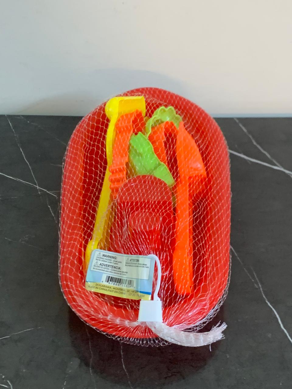 Large Plastic Beach Boat With Beach Toys. SKU:BXL-117