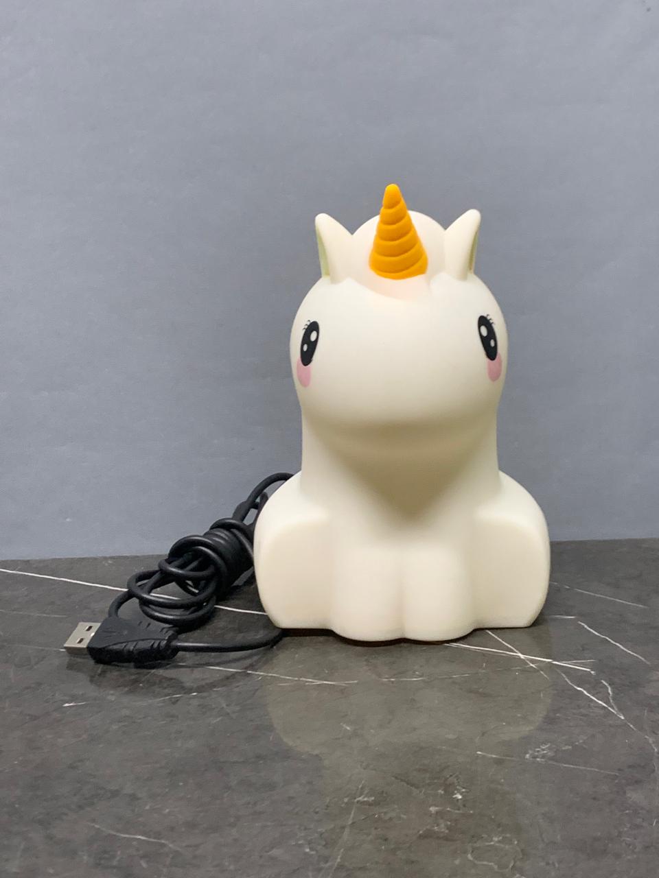 LumiPets LED Night Light Unicorn. SKU:BXL-016