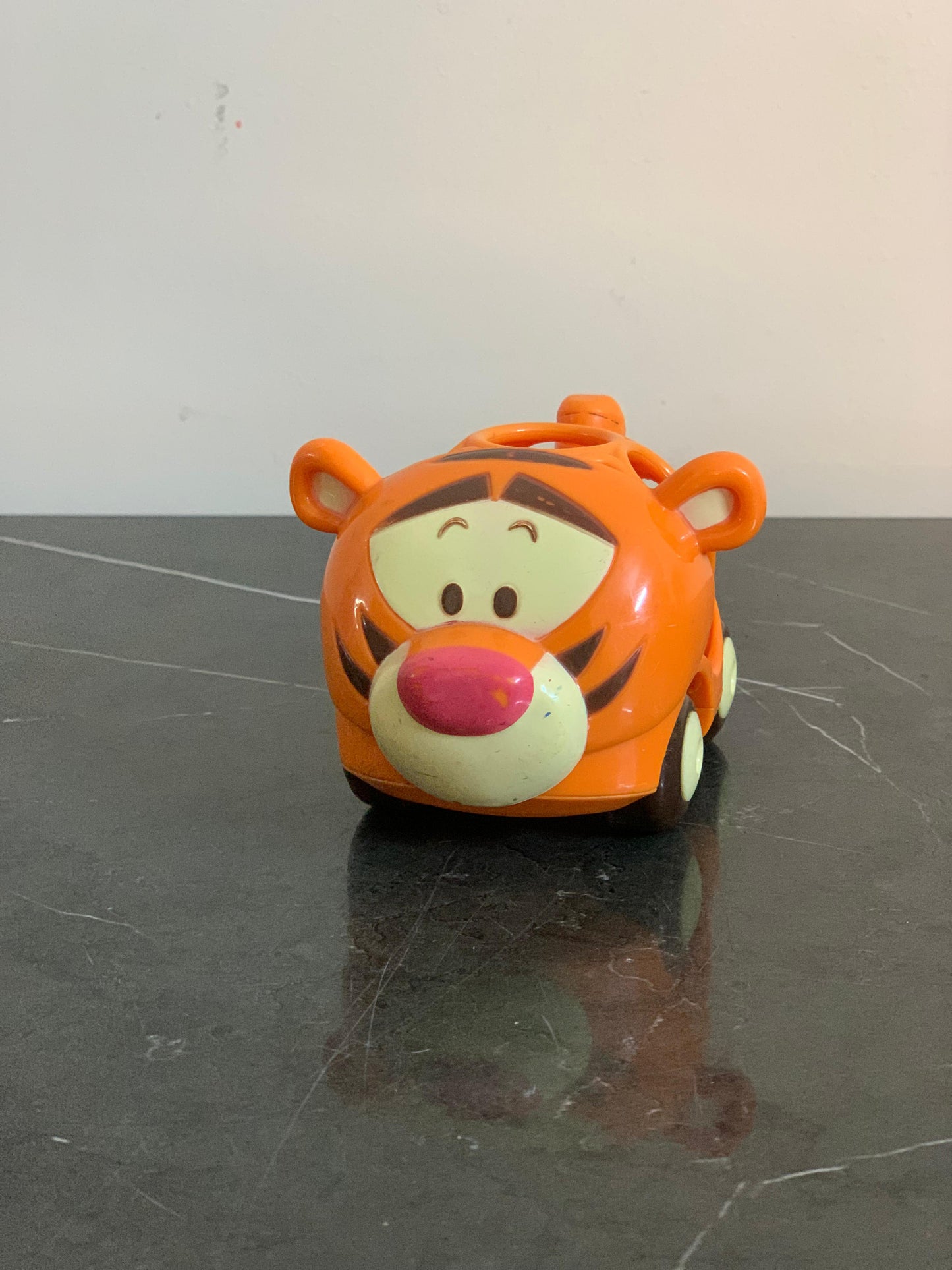 Disney Baby Go Grippers Tigger Push Car Toy. SKU:BXL-025