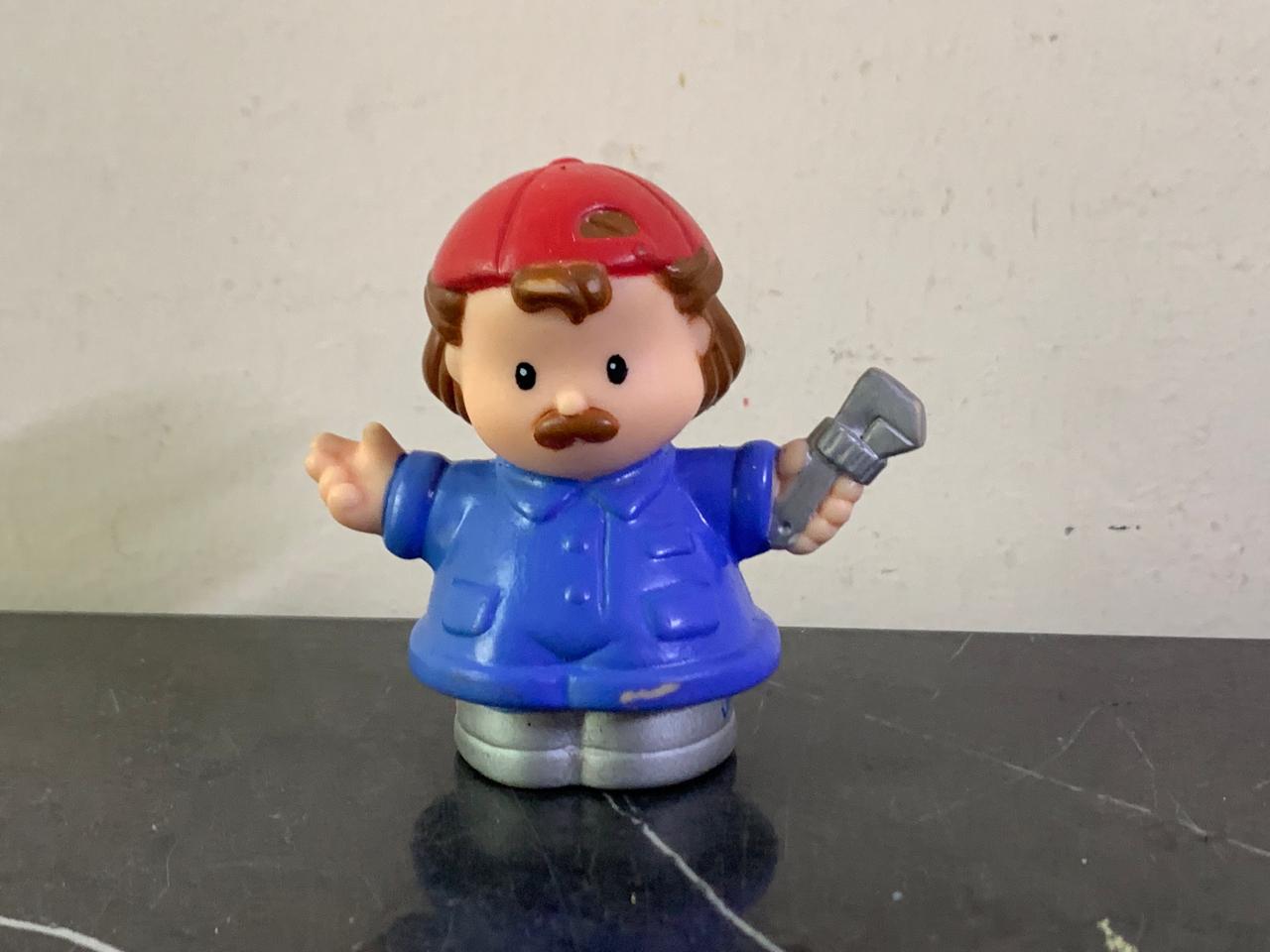 Fisher-Price Little People Car Mechanic Figure. SKU:BXL-068