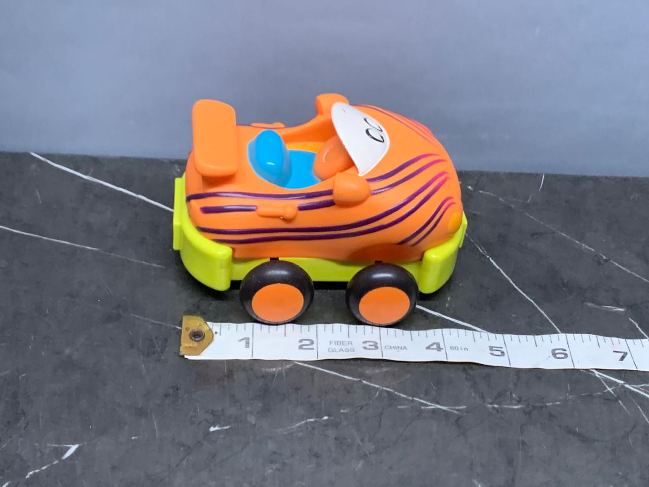 B Toys. Pull-Back Toy Vehicle Wheeee-ls! SKU:BXL-026