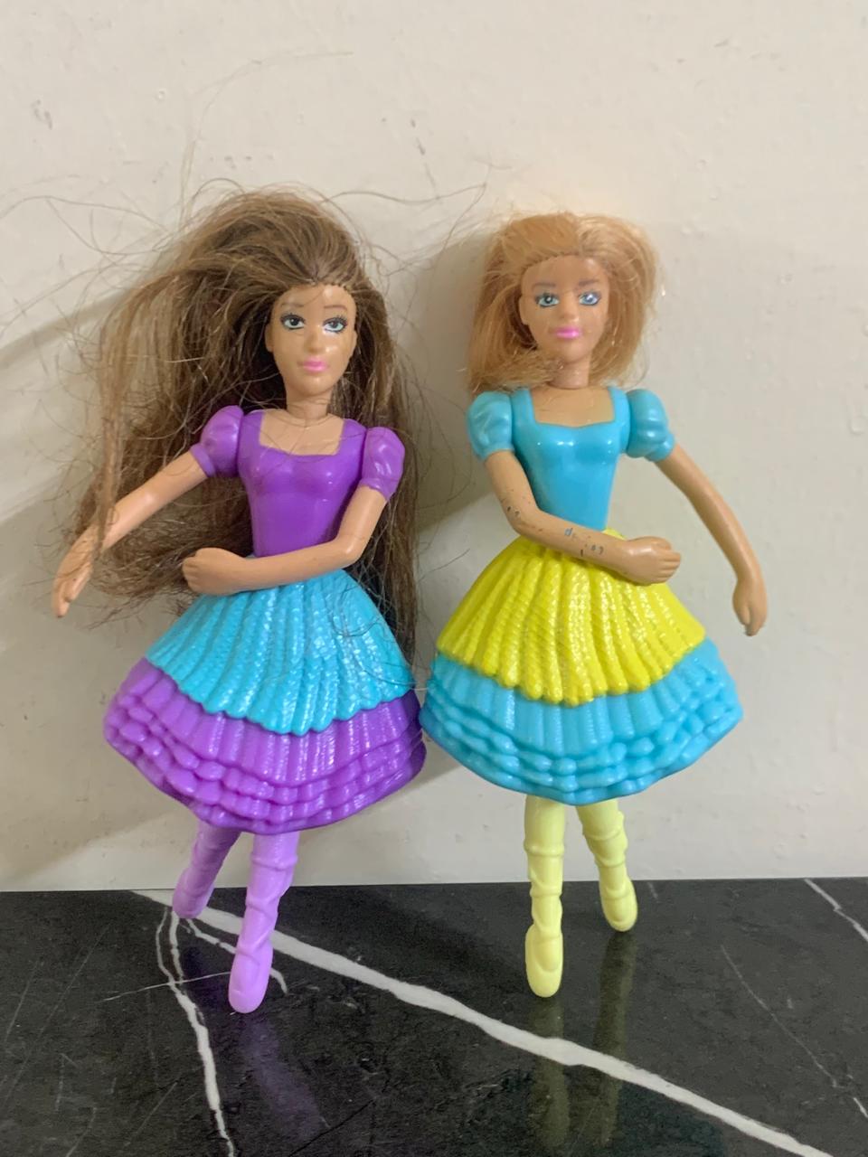 Princess Hadley and Princess Isla 4.5” from the Barbie. SKU:BXL-054