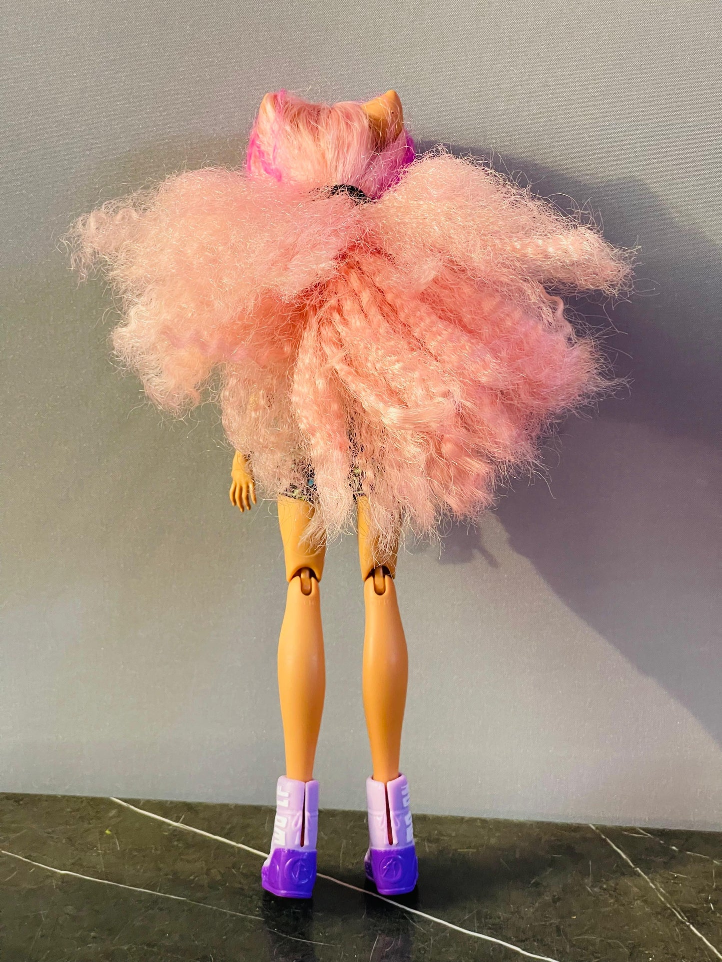 Monster High Clawdeen Wolf Doll. SKU:BXL-098