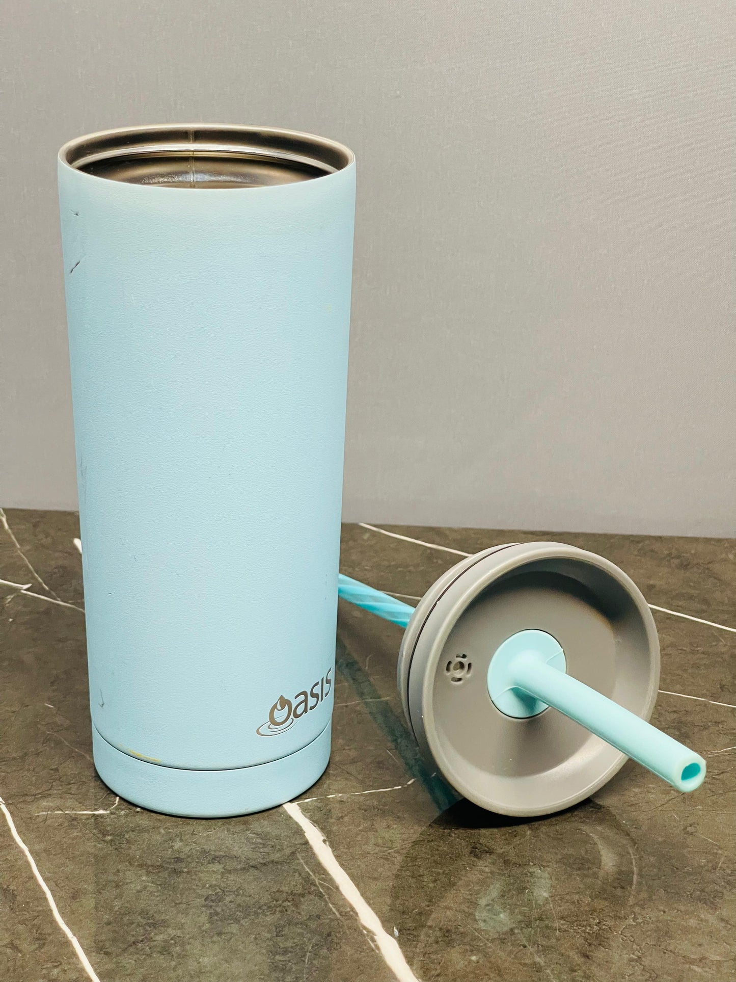 Oasis Super Sipper with Silicone Straw