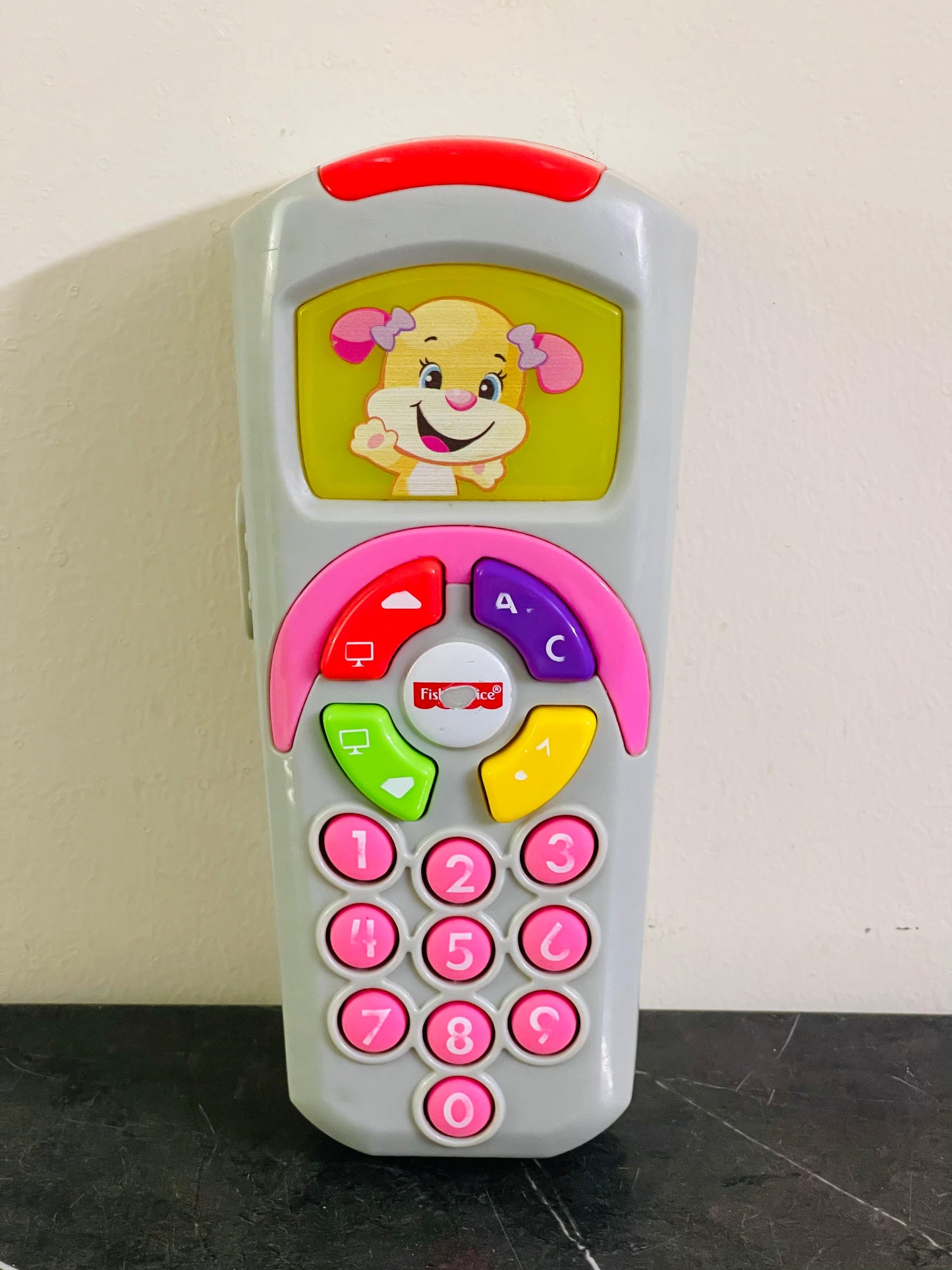 Fisher-Price Laugh & Learn Sis' Remote. SKU:BXL-104