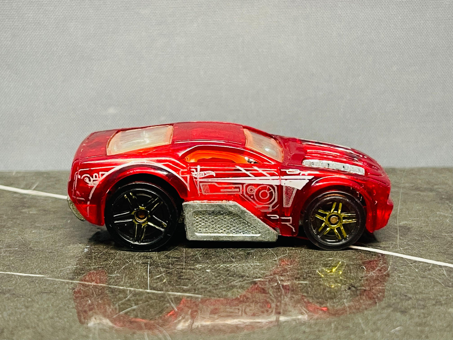 Hot Wheels Horseplay Die-cast Car. SKU:BXL-026
