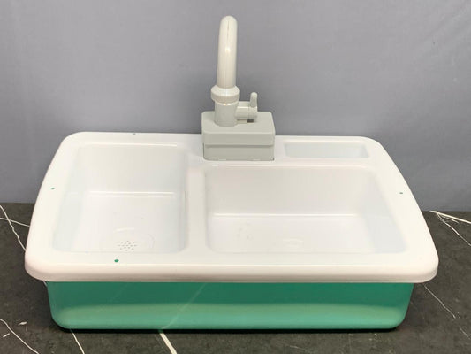 Kids' Play Kitchen Sink Toy.