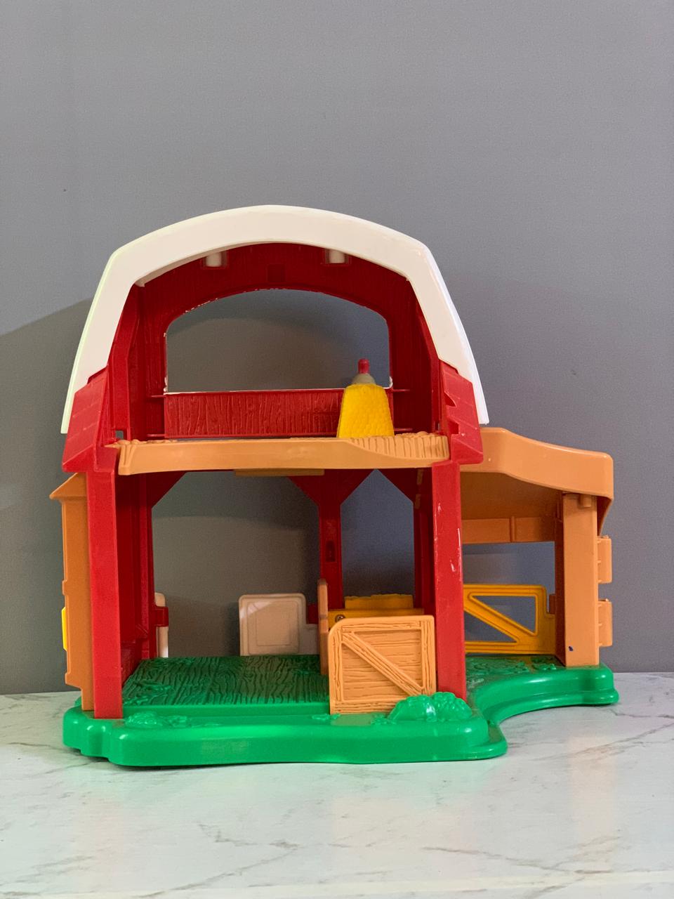 Fisher-Price Little People Animal Sounds Farm. (Rs 400 advance)