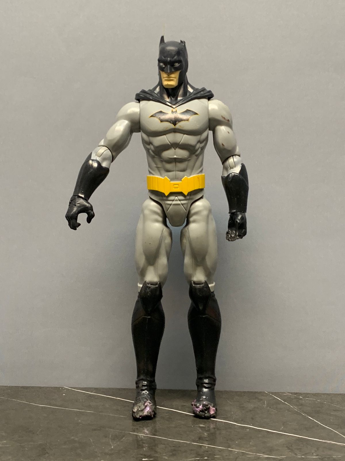 DC Comics Batman action figure. (Defected)
