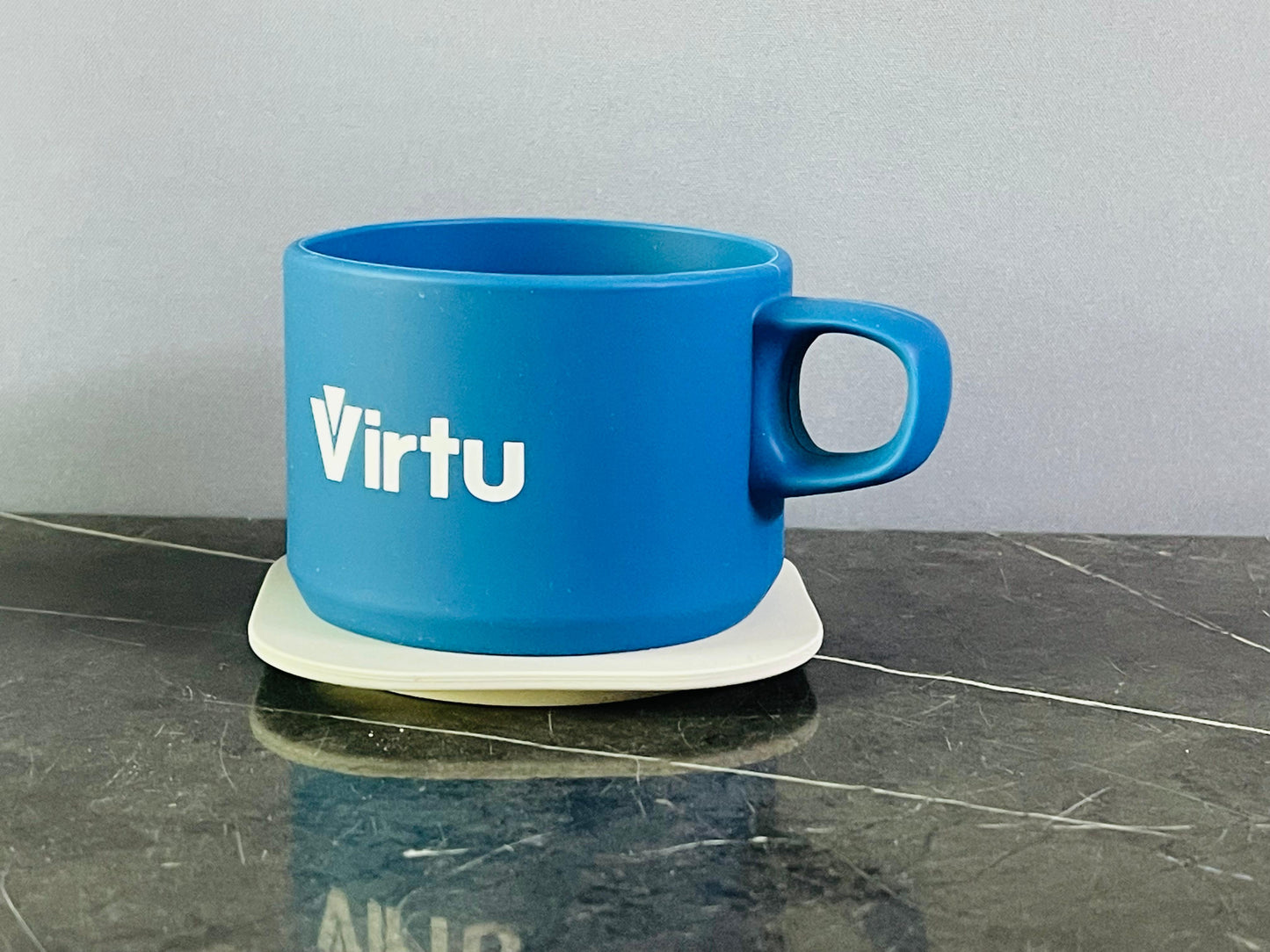 Virtu Collapsible Mug. SKU:BXL-009 (new)