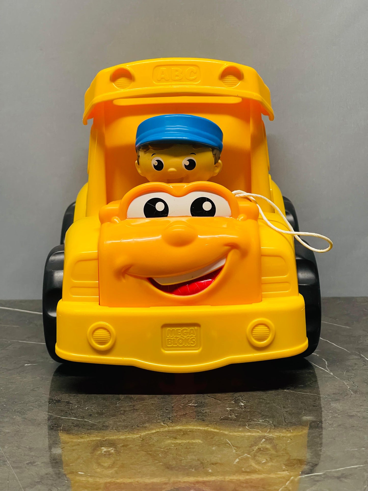 First Builders Sonny School Bus. SKU:BXL-027