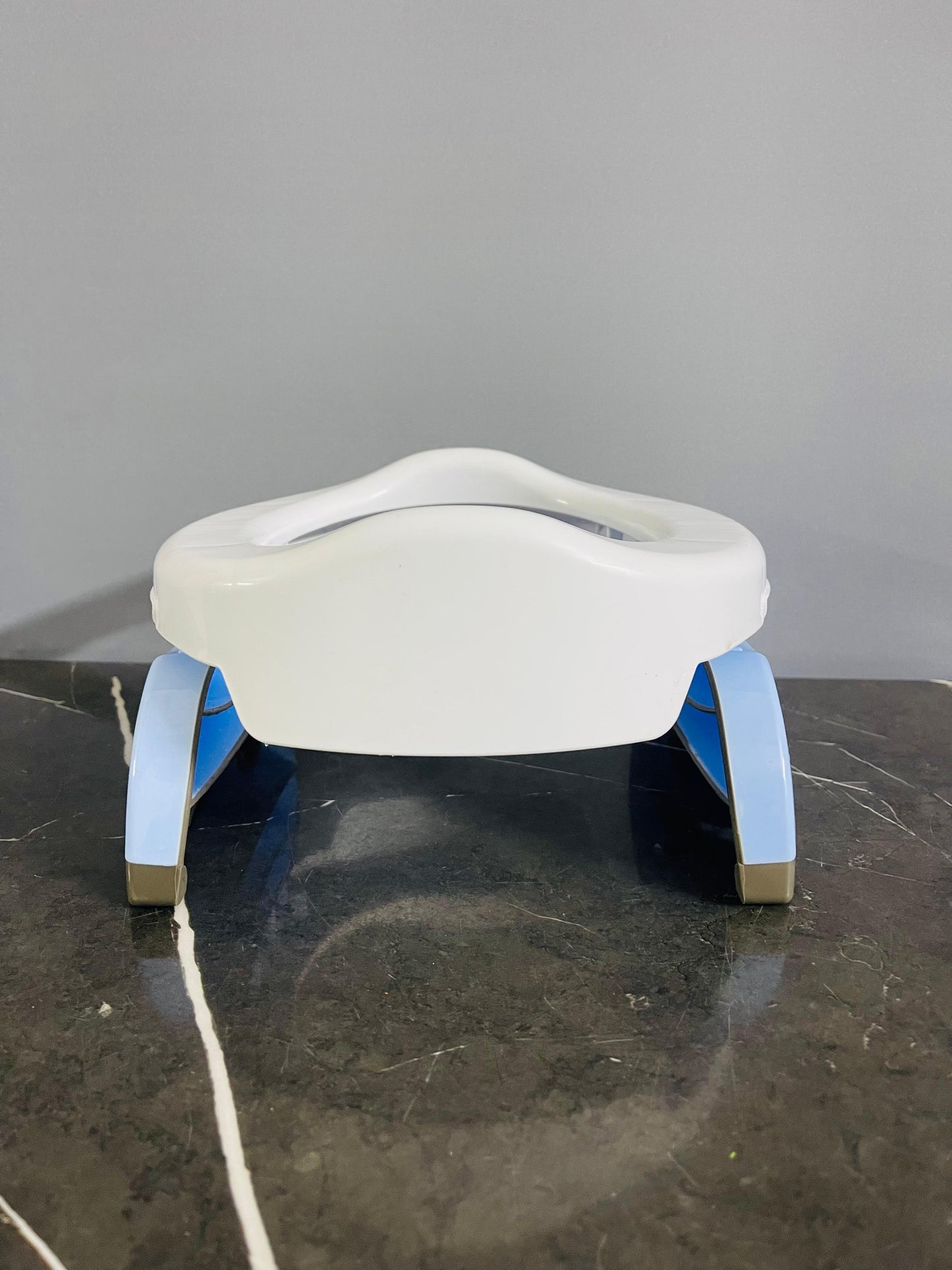 Potette Plus 2-in-1, Folding Travel Potty & Toilet Trainer Seat. SKU:BXL-027