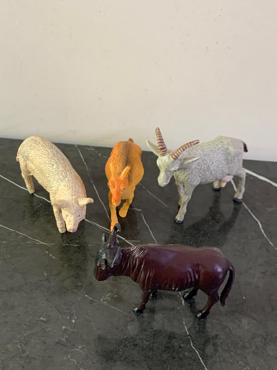 Animal Toy Figures. SKU:BXL-116