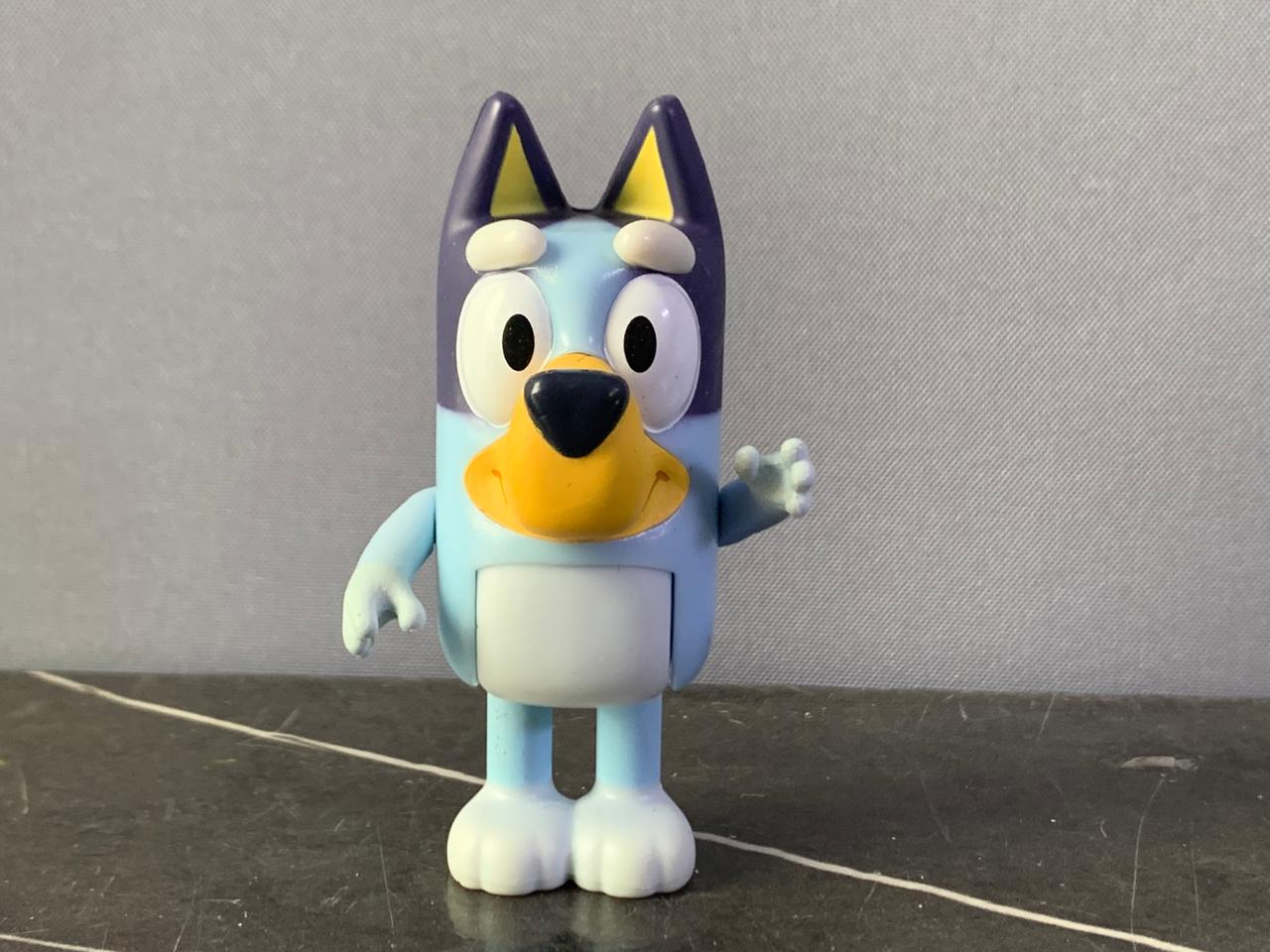 Bluey Action Figure. SKU:BXL-036