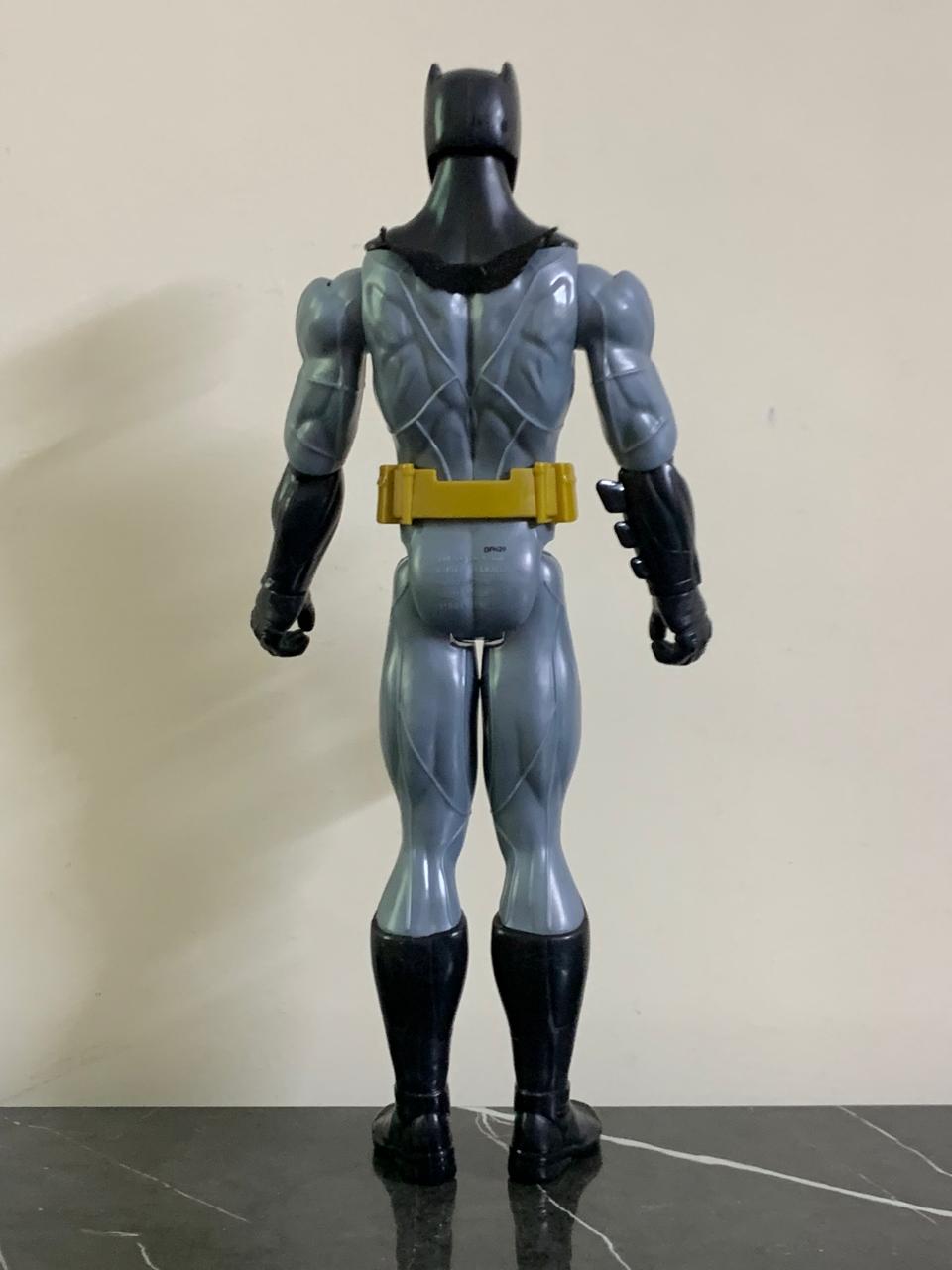 DC Comics Batman Action Figure. SKU:BXL-006